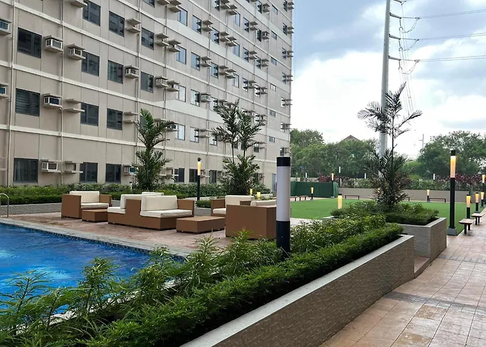 Smdc Green 2 Staycation, The Traditional & Modern Fusion Condo