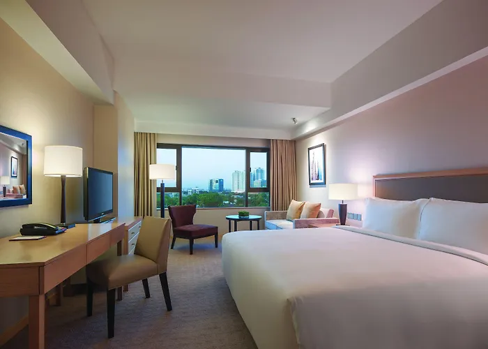 New World Makati Hotel, Manila